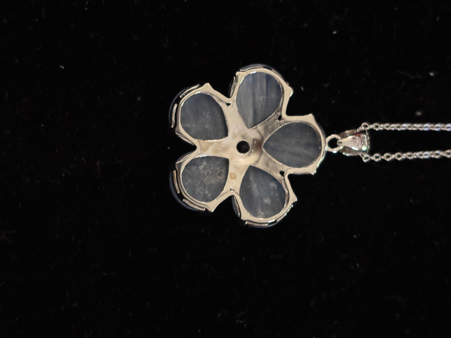 Sapphire Flower Pendant