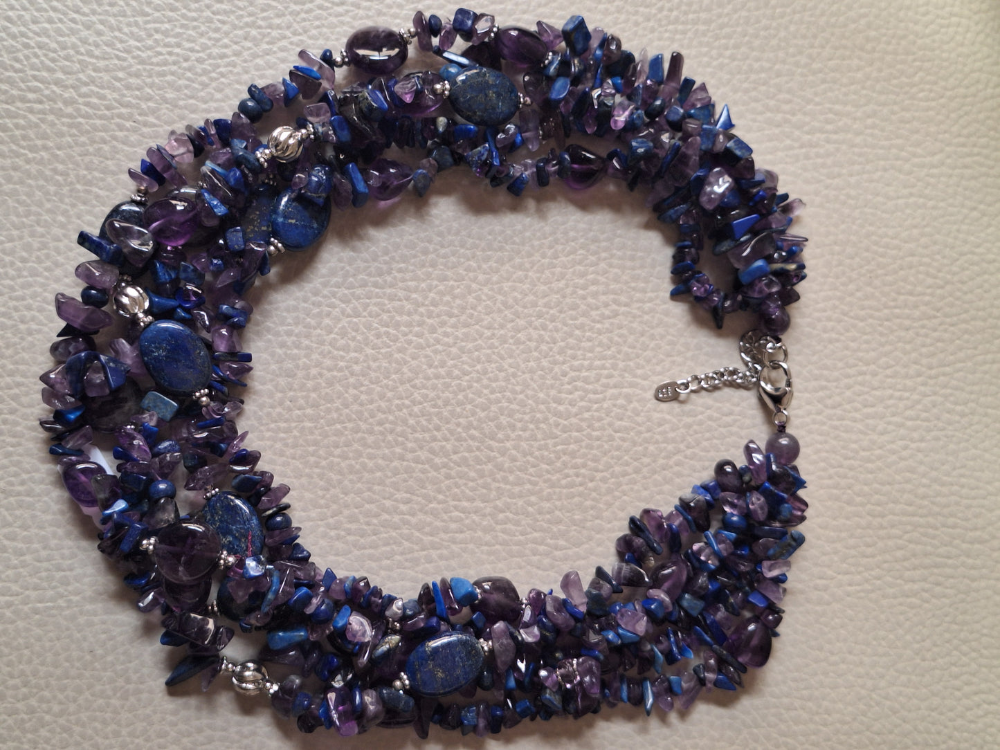 Handmade Multi-Strands Chips Cluster Statement Beaded Necklace