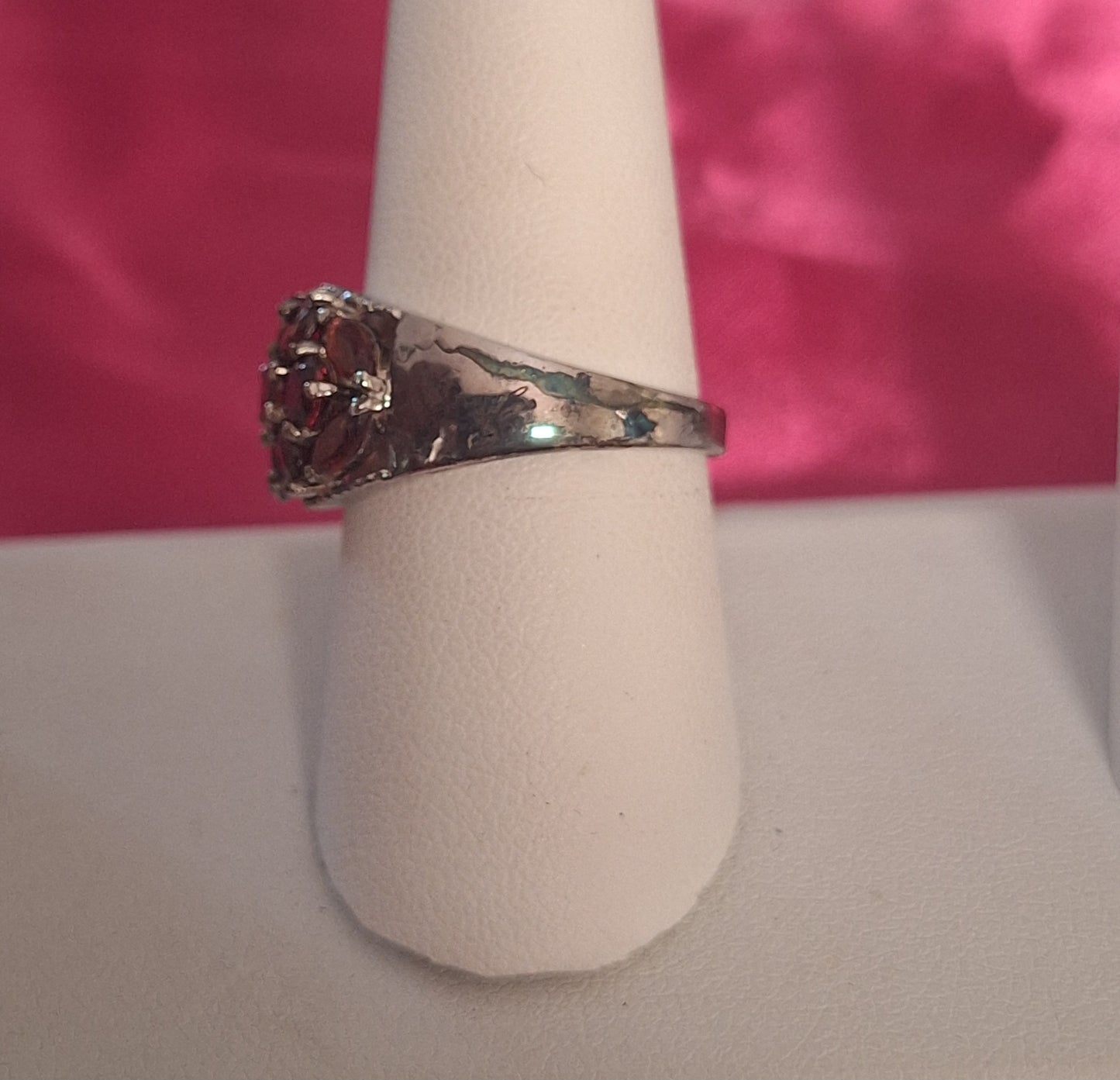 Vintage 925 Garnet Cluster or Amethyst Cluster Ring