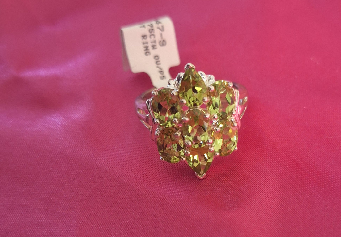 Sterling Silver 5.75CTW Oval Peridot Cluster Ring