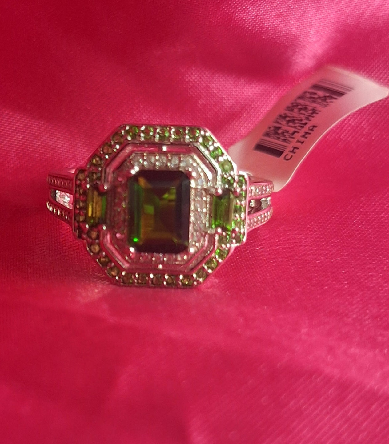 BBJ 925 Sterling Silver Green Emerald-cut Ring