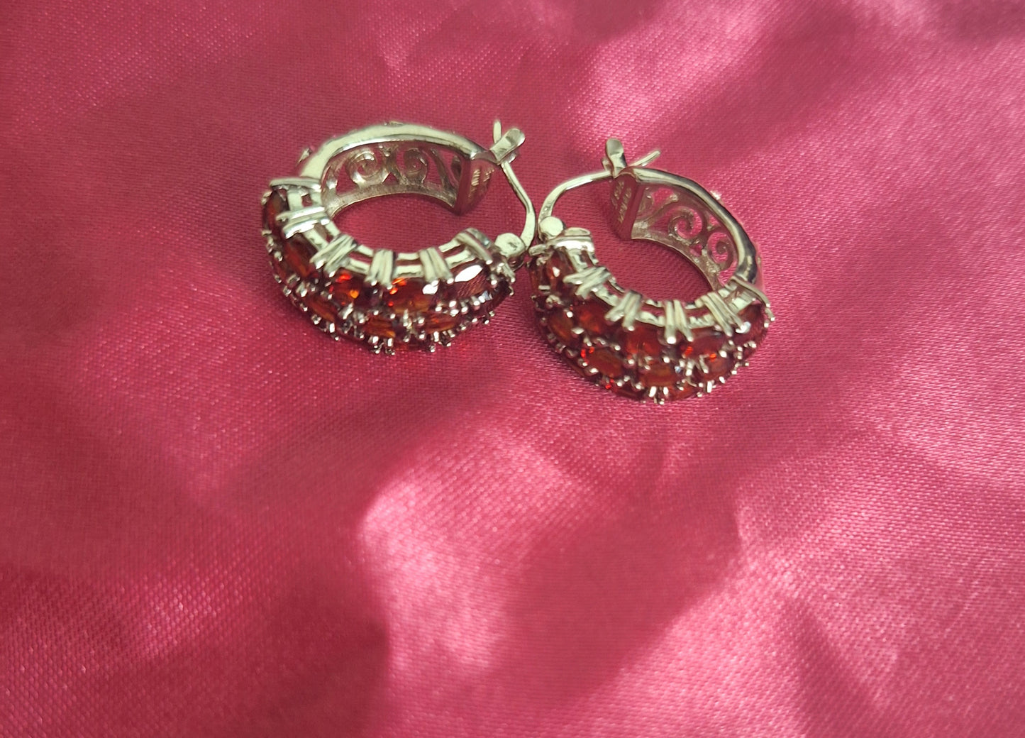 Beautiful Garnet Gemstones Earrings Sterling Silver