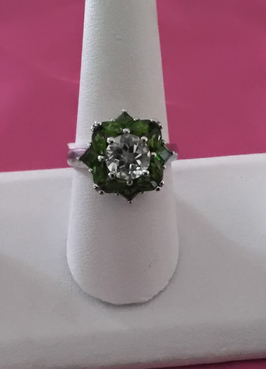 A Sterling Silver Round Cut Prasiolite and Peridot Ring
