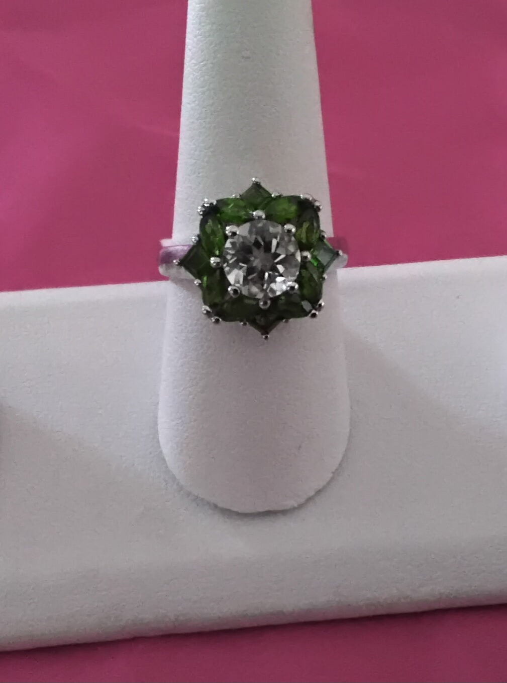 A Sterling Silver Round Cut Prasiolite and Peridot Ring
