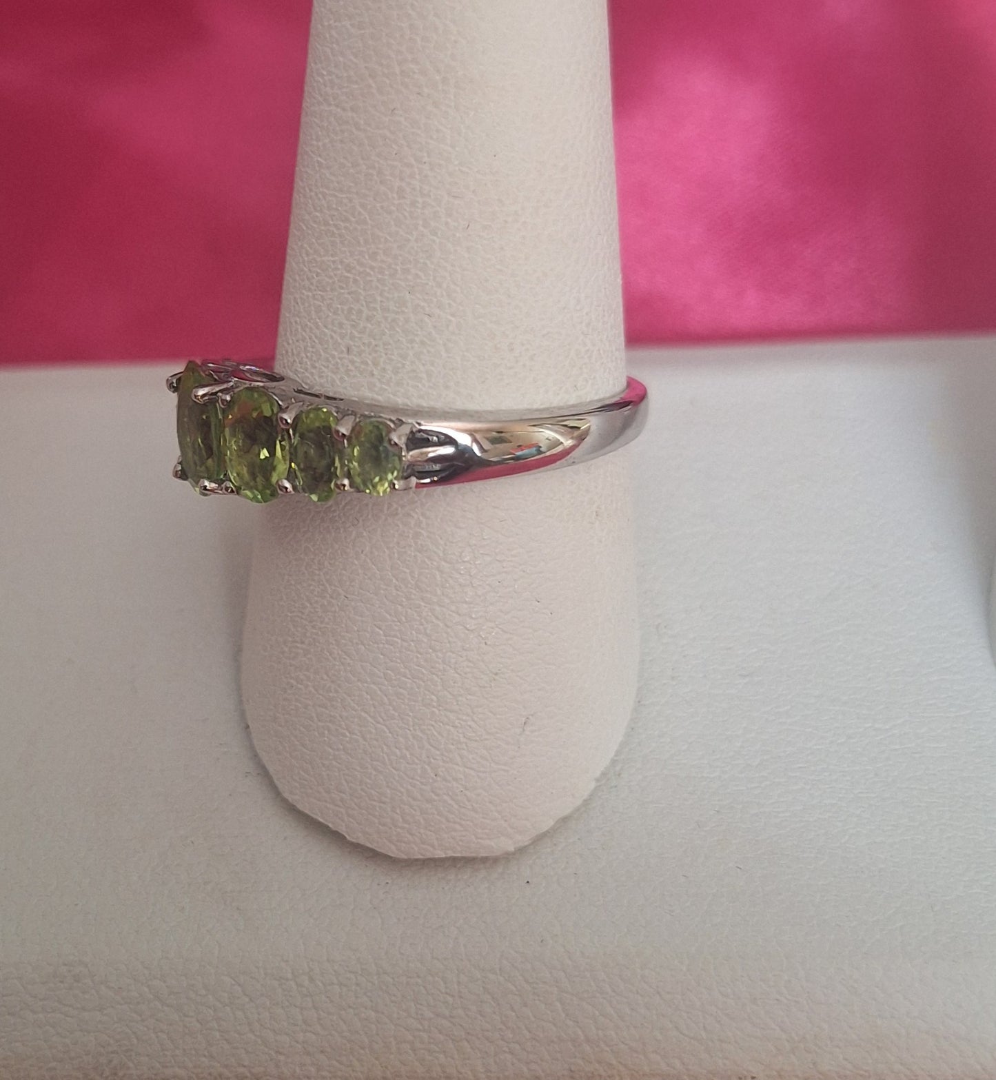 Eternity seven stone peridot band