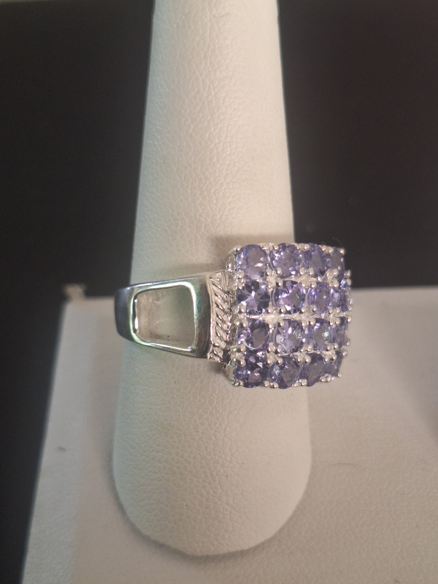 Genuine Tanzanite 925 Sterling Silver Ring