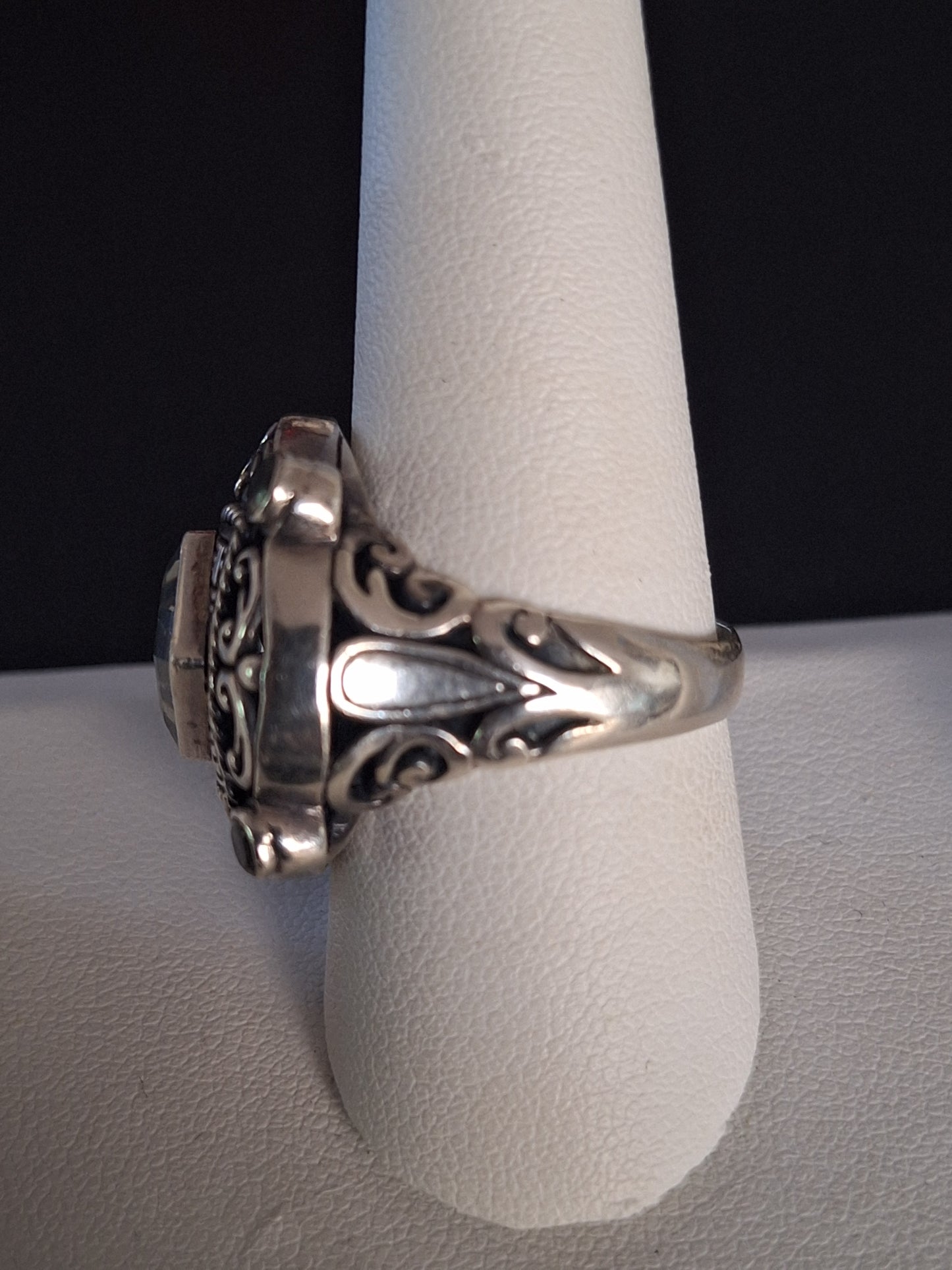 Vintage Silver 925 Aquamarine Ornate Ring