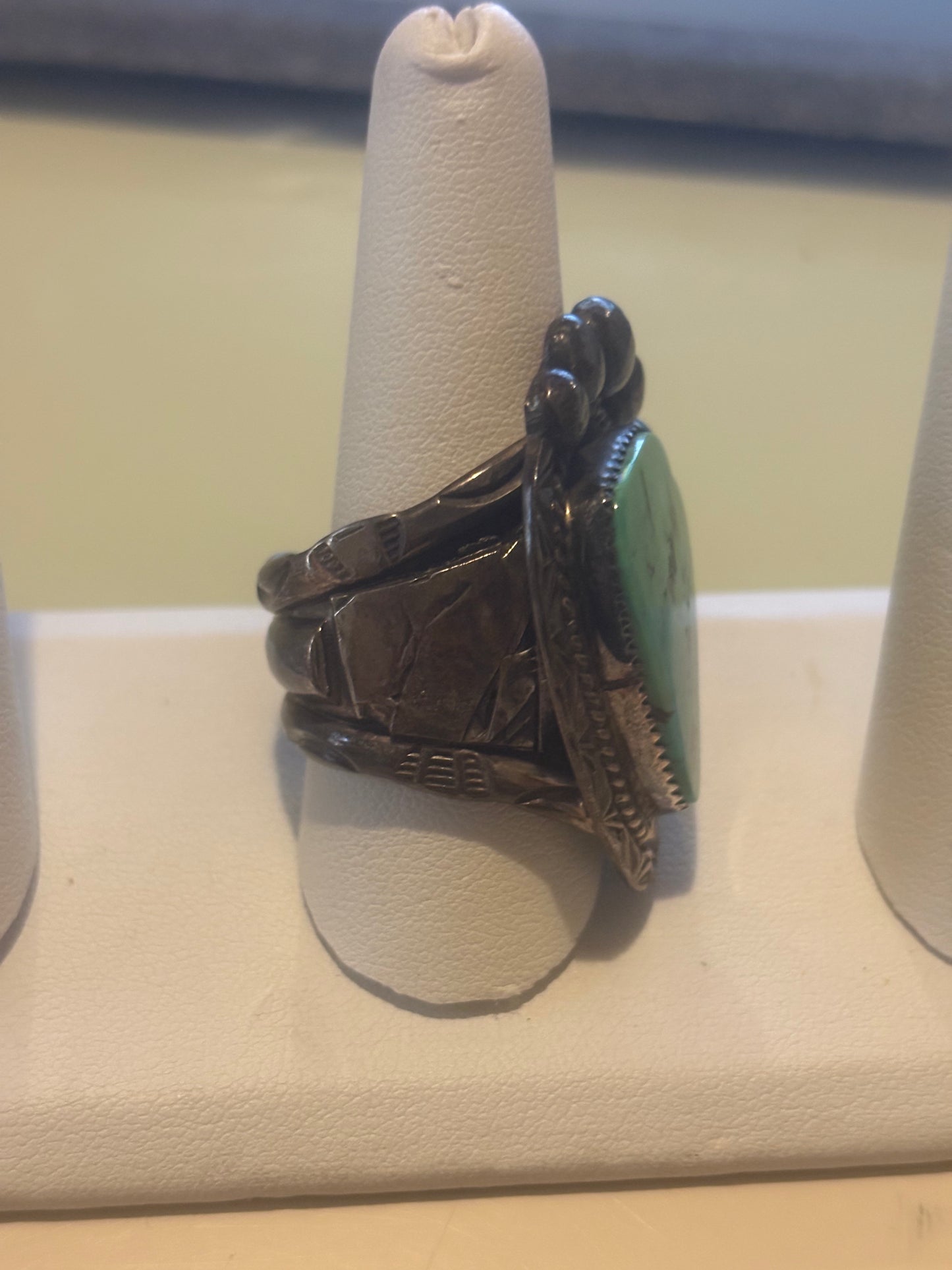 Vintage Native Sterling Turquoise Ring