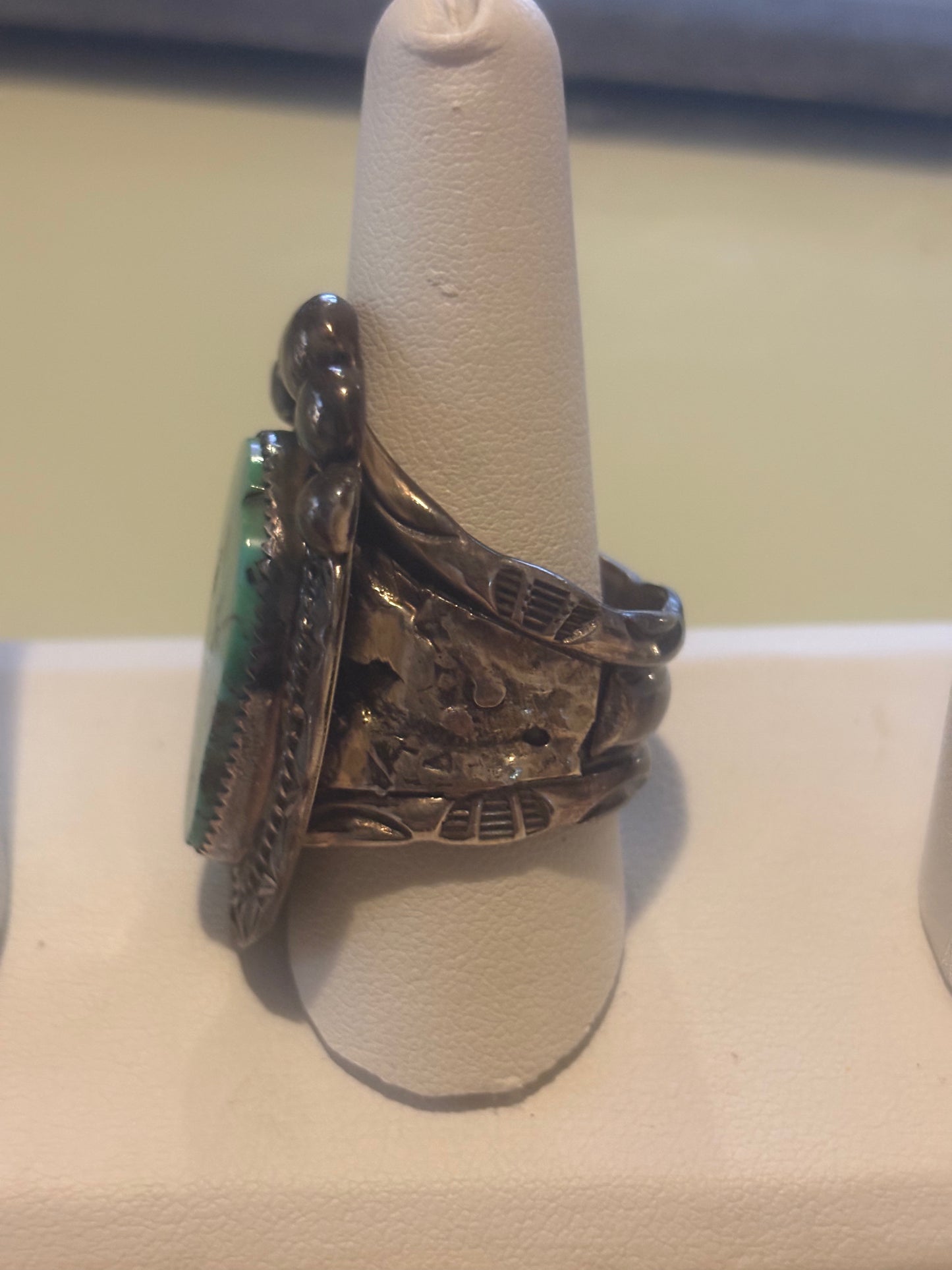 Vintage Native Sterling Turquoise Ring