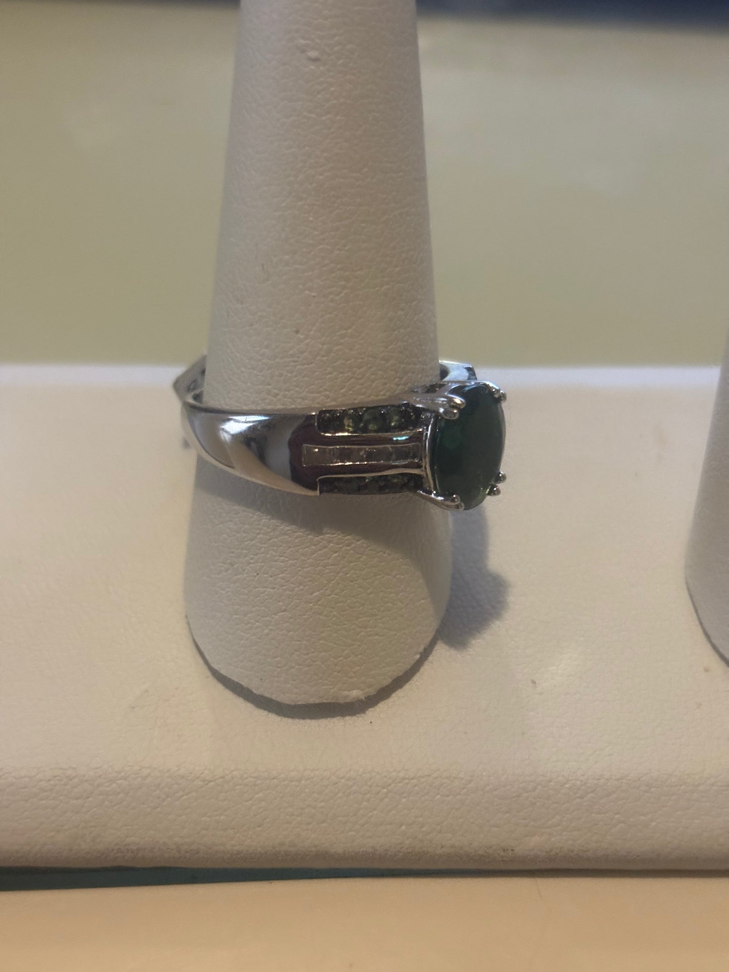 HI Sterling Silver 925 Green Cubic Zirconia Ring Size