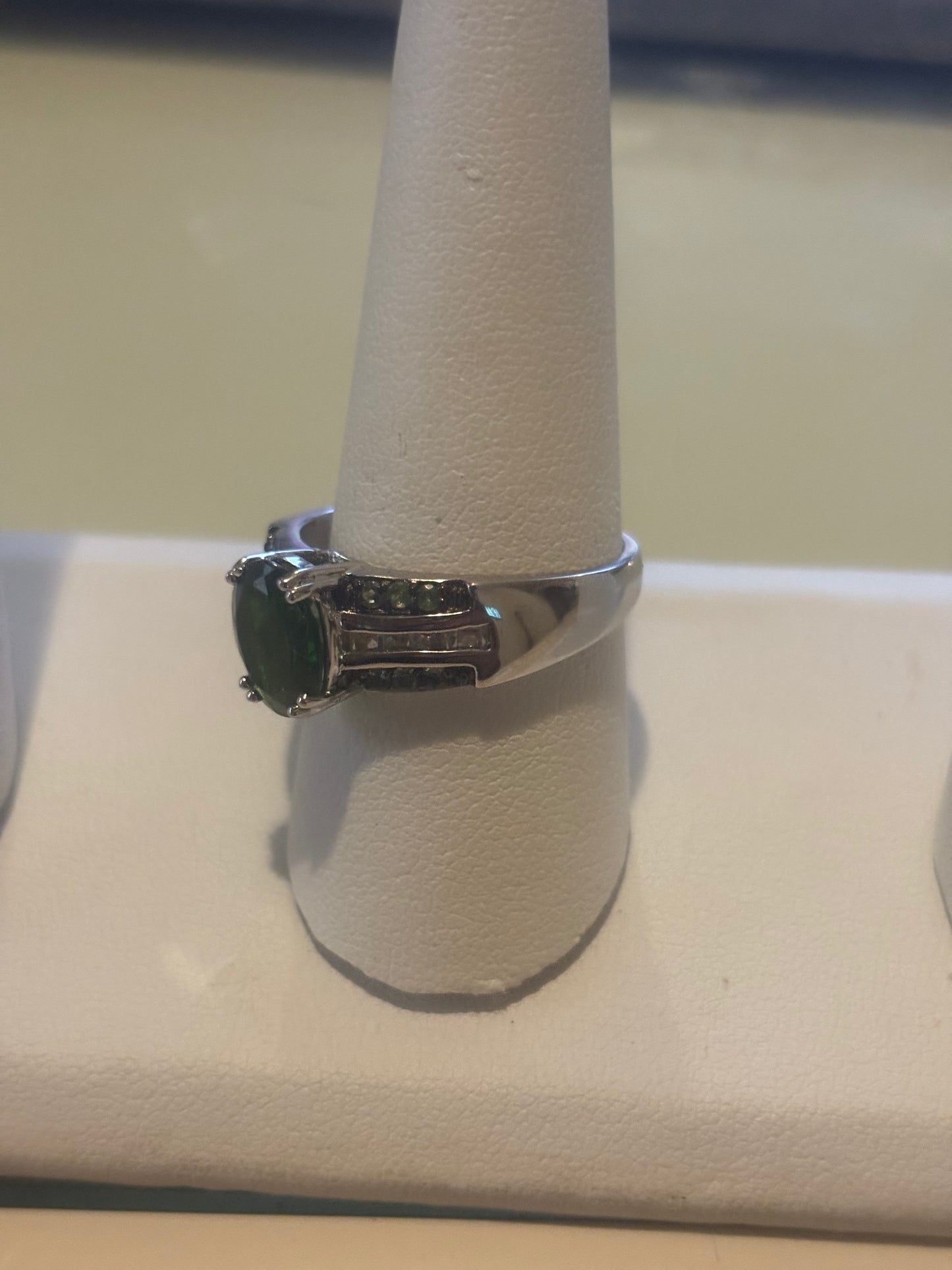 HI Sterling Silver 925 Green Cubic Zirconia Ring Size