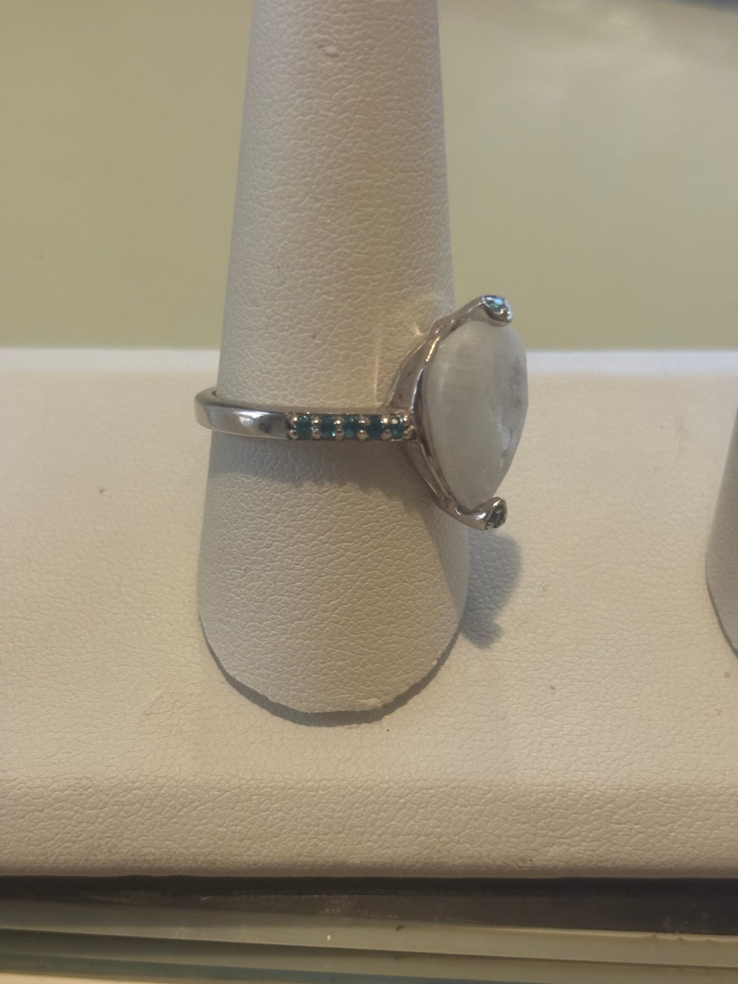 Doug Paulus dP Sterling Silver White Stone Blue Sapphire Ring