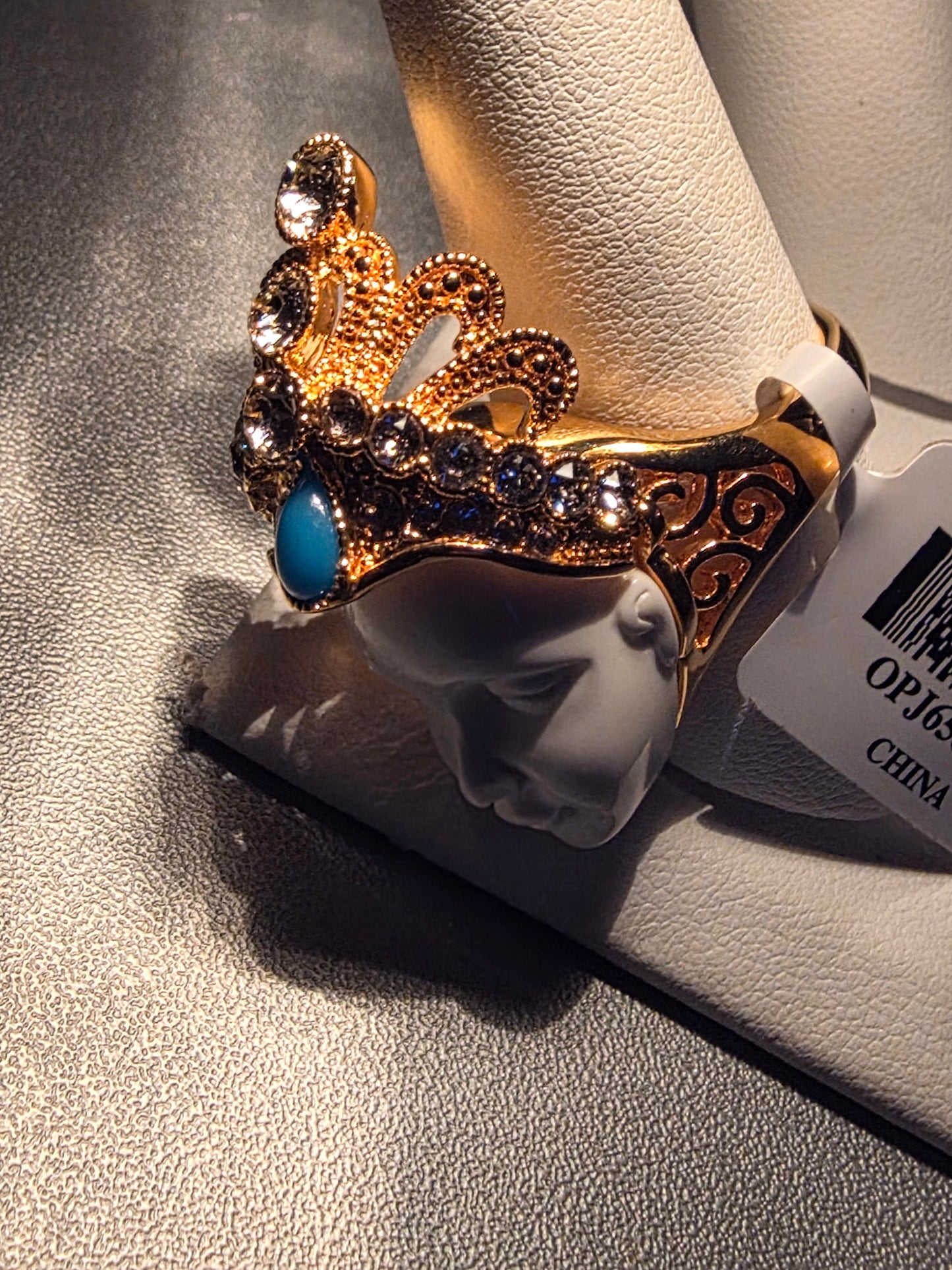 JTV Off Park Collection Carved Face Ring White Crystal Turquoise & White