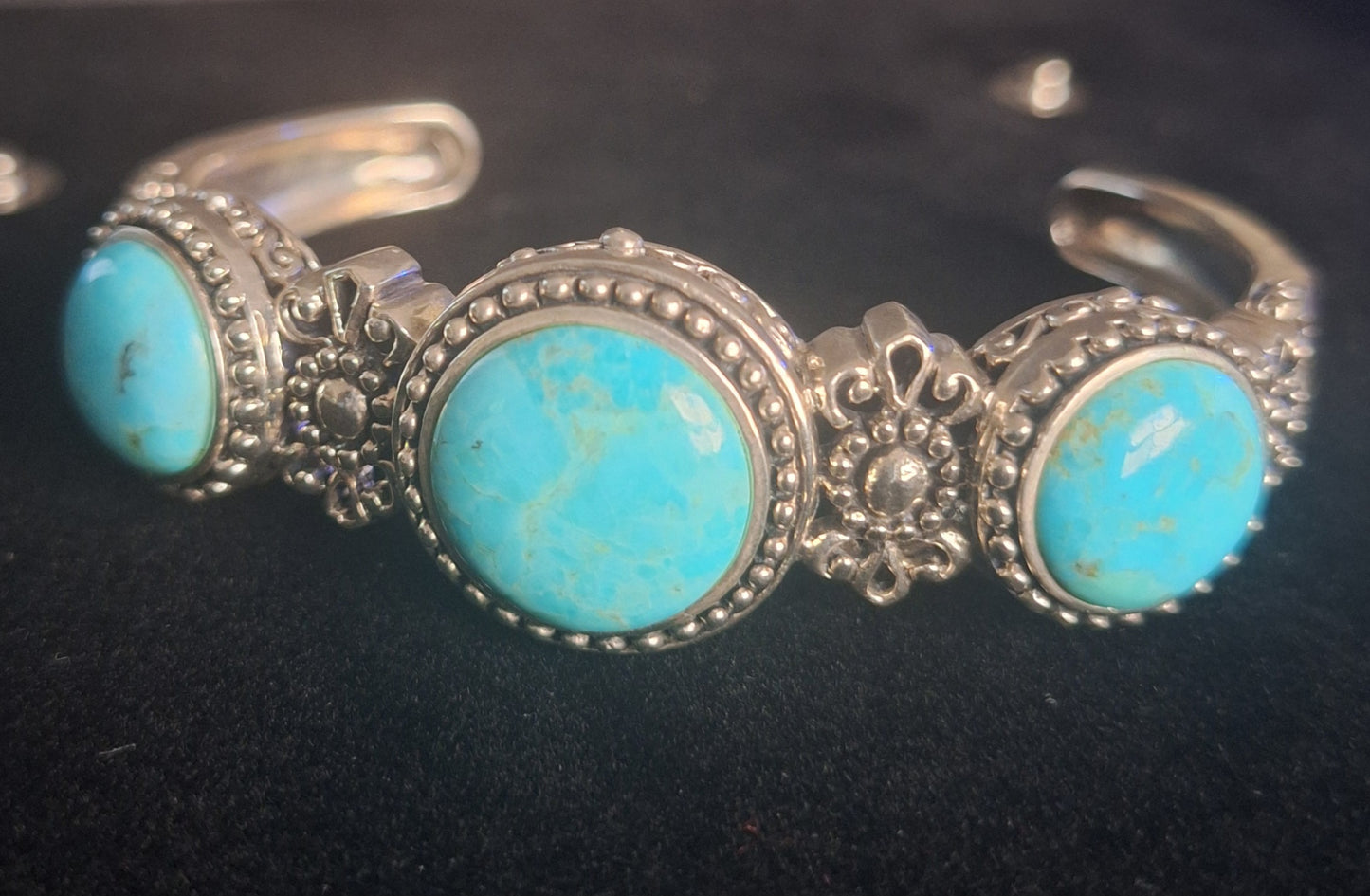 925 Sterling Silver Vintage Turquoise Cuff Bracelet