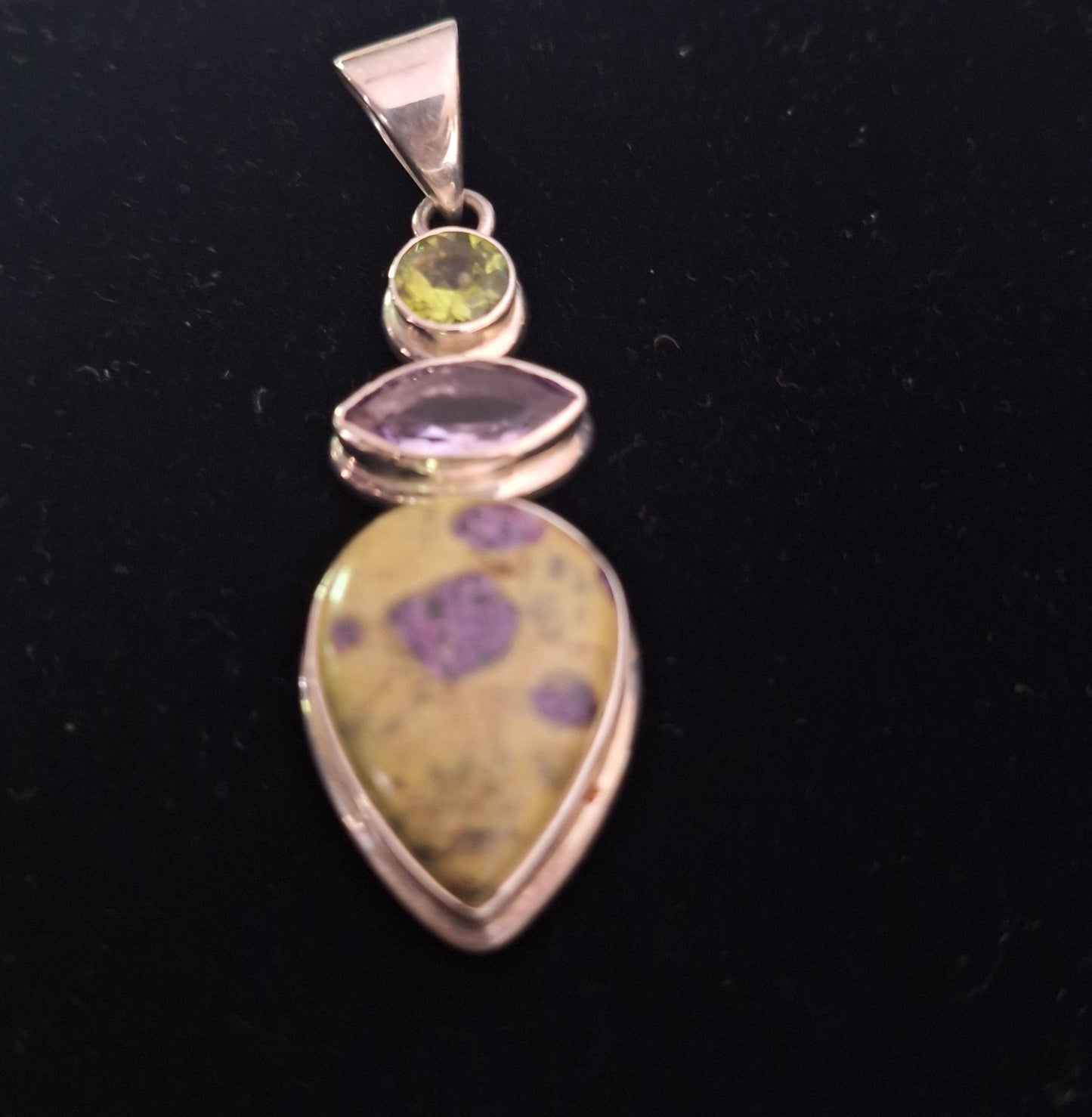 925 Sterling Silver Peridot and Amethyst Pendant