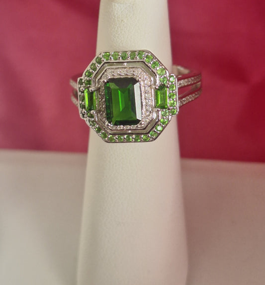 BBJ 925 Sterling Silver Green Emerald-cut Ring