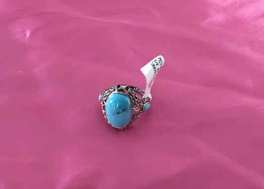 A Sterling Silver Turquoise Ring