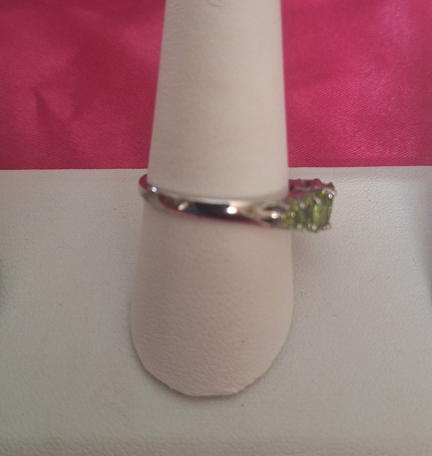 Eternity seven stone peridot band
