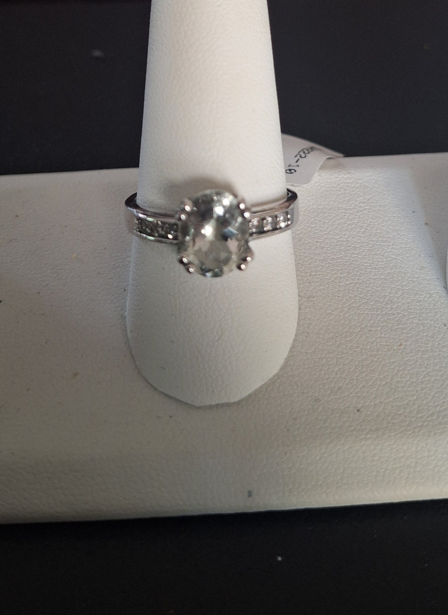 J & T 925 Sterling Silver Clear Topaz Ring