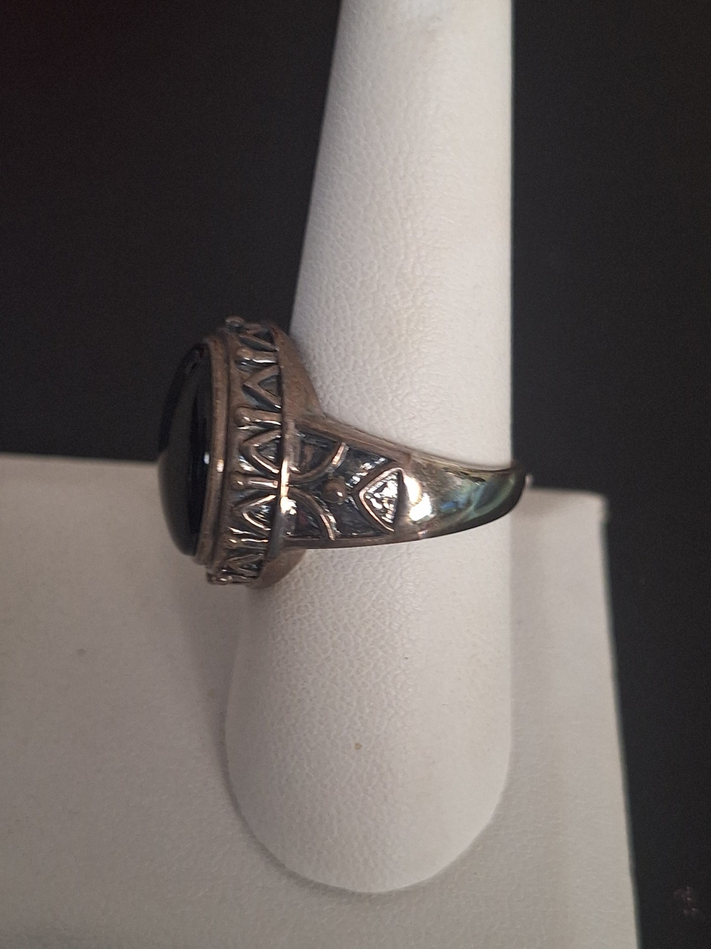 Vintage Hecho In Mexico Sterling Silver Oval Onyx Ring