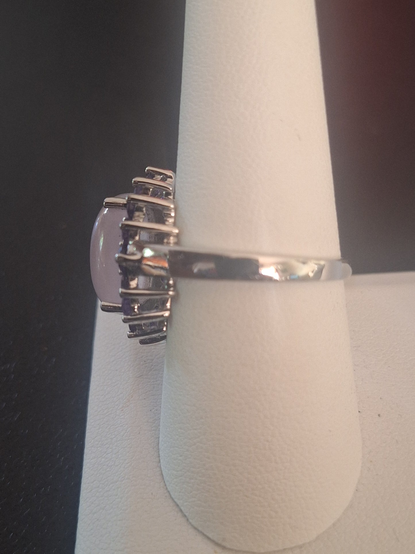 Lavender Jade Sterling Silver Cabochon Cut with Amethyst Ring