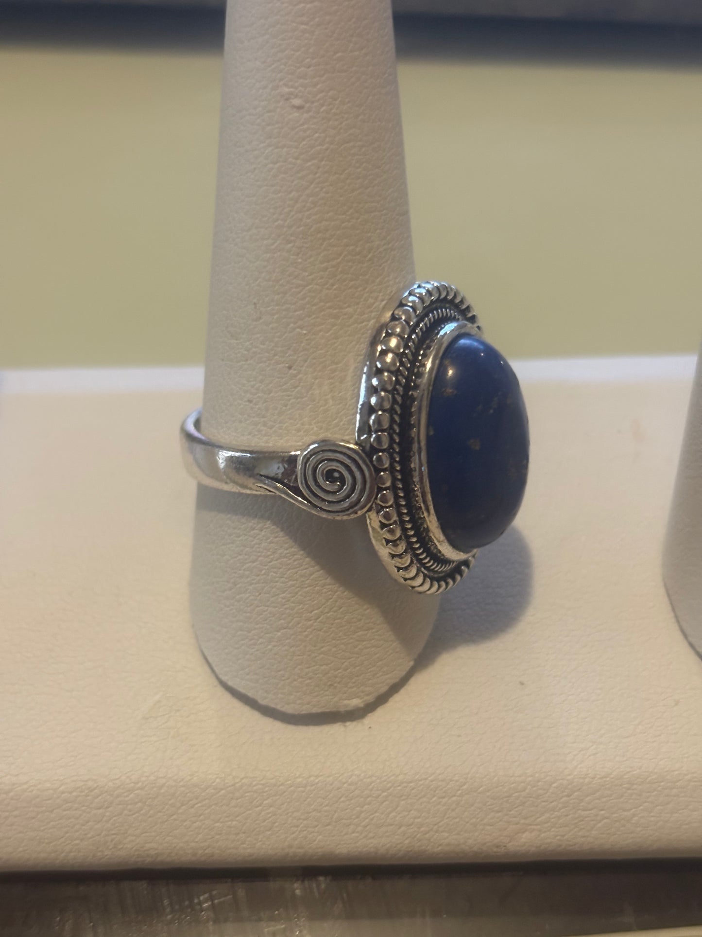 Vintage Native Sterling Turquoise Ring