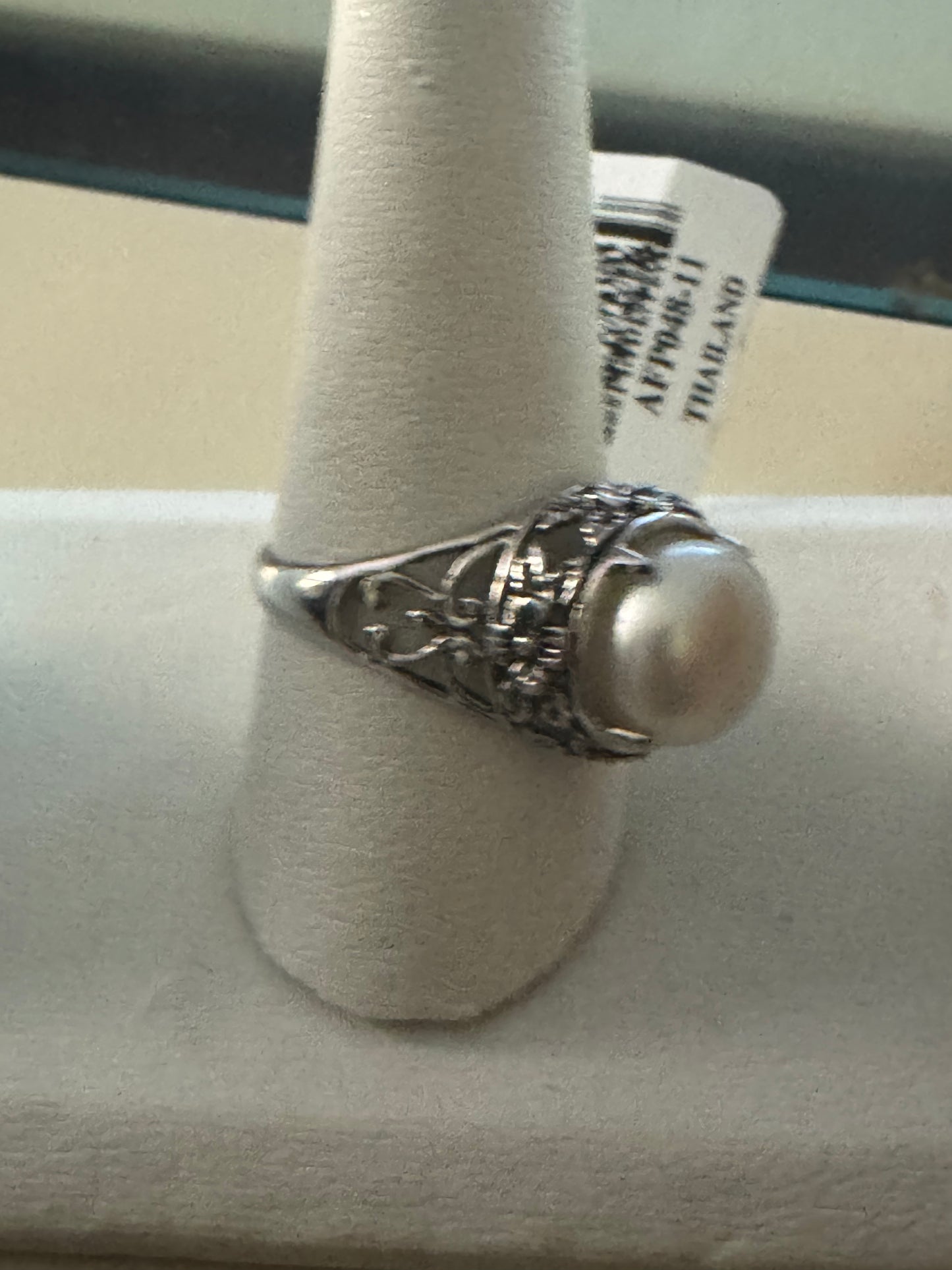 Large Genuine Mabe Pearl
Sterling Ring