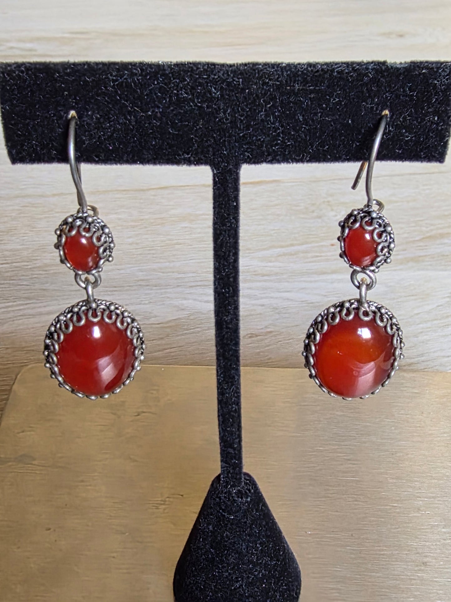 Suarti Bali Signed BA Sterling Silver 925 Carnelian Cabochon Dangle  Earrings