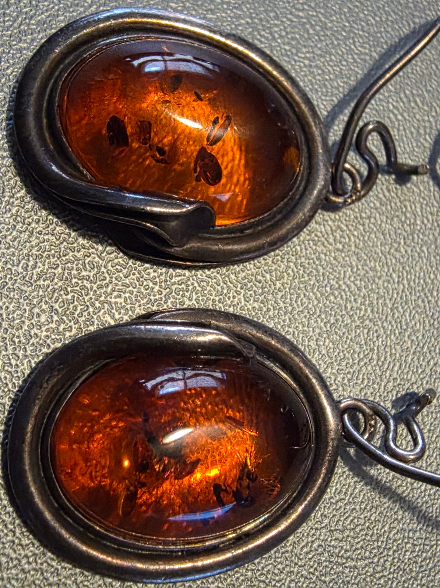 Vintage Natural Baltic Amber 925 Sterling Silver Pierced Earrings
