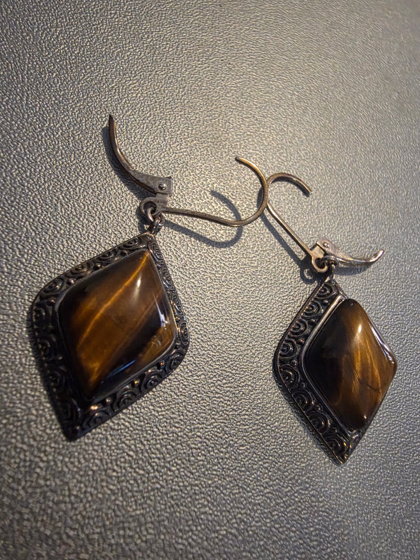 Vintage Eagle Eye 925 Silver Dangle Earrings