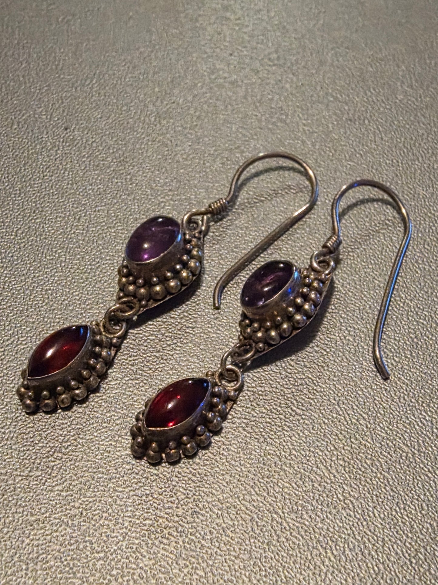 Art Deco Drop Earrings Sterling Silver 925 Vintage Red Garnet & Purple Amethyst