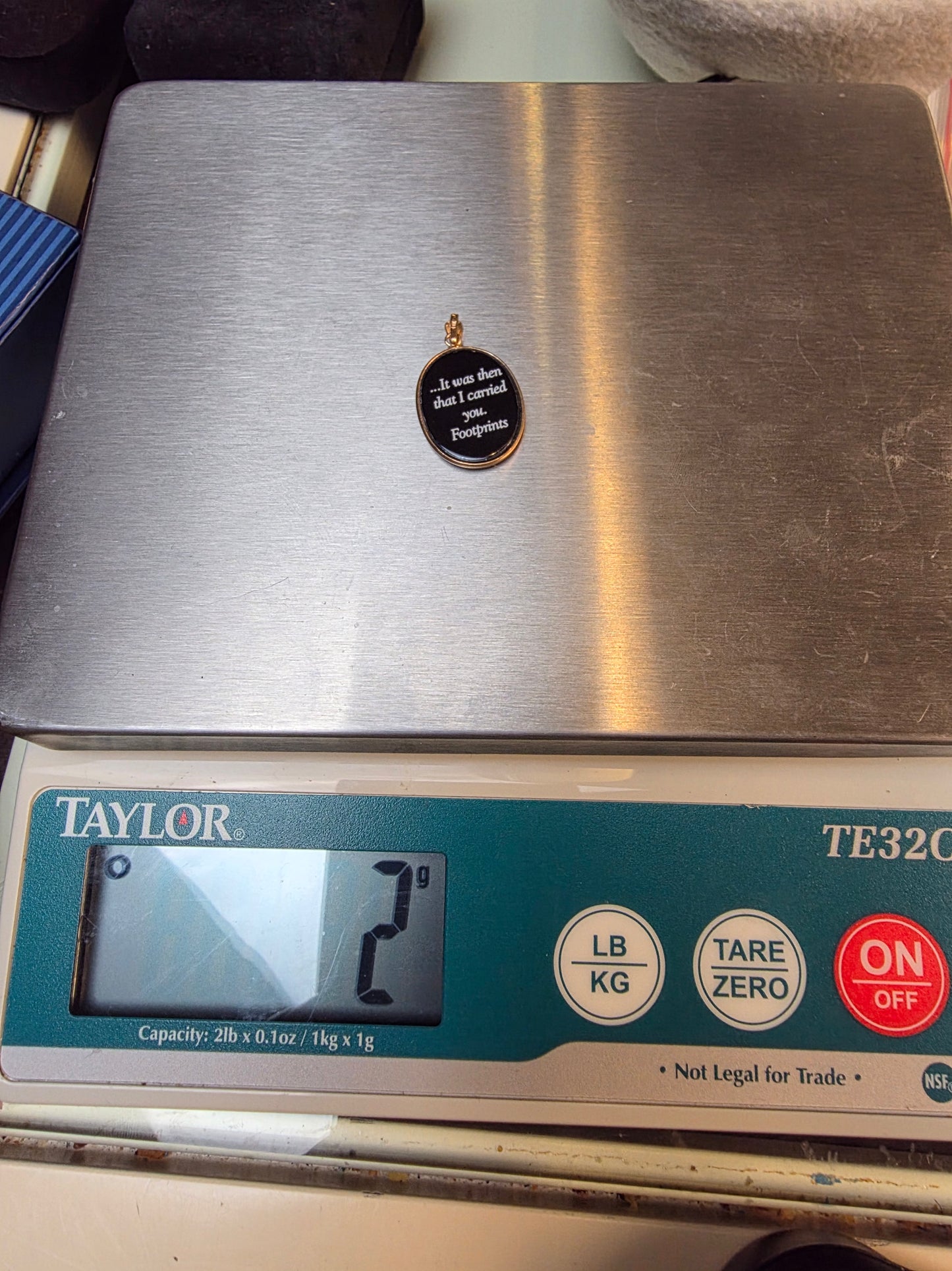 Antique IT WAS THRN THAT I CARRIED YOU. FOOTPRINTS 14k Gold. Angel Blue & Black Cameo Pendant EXQUISITE