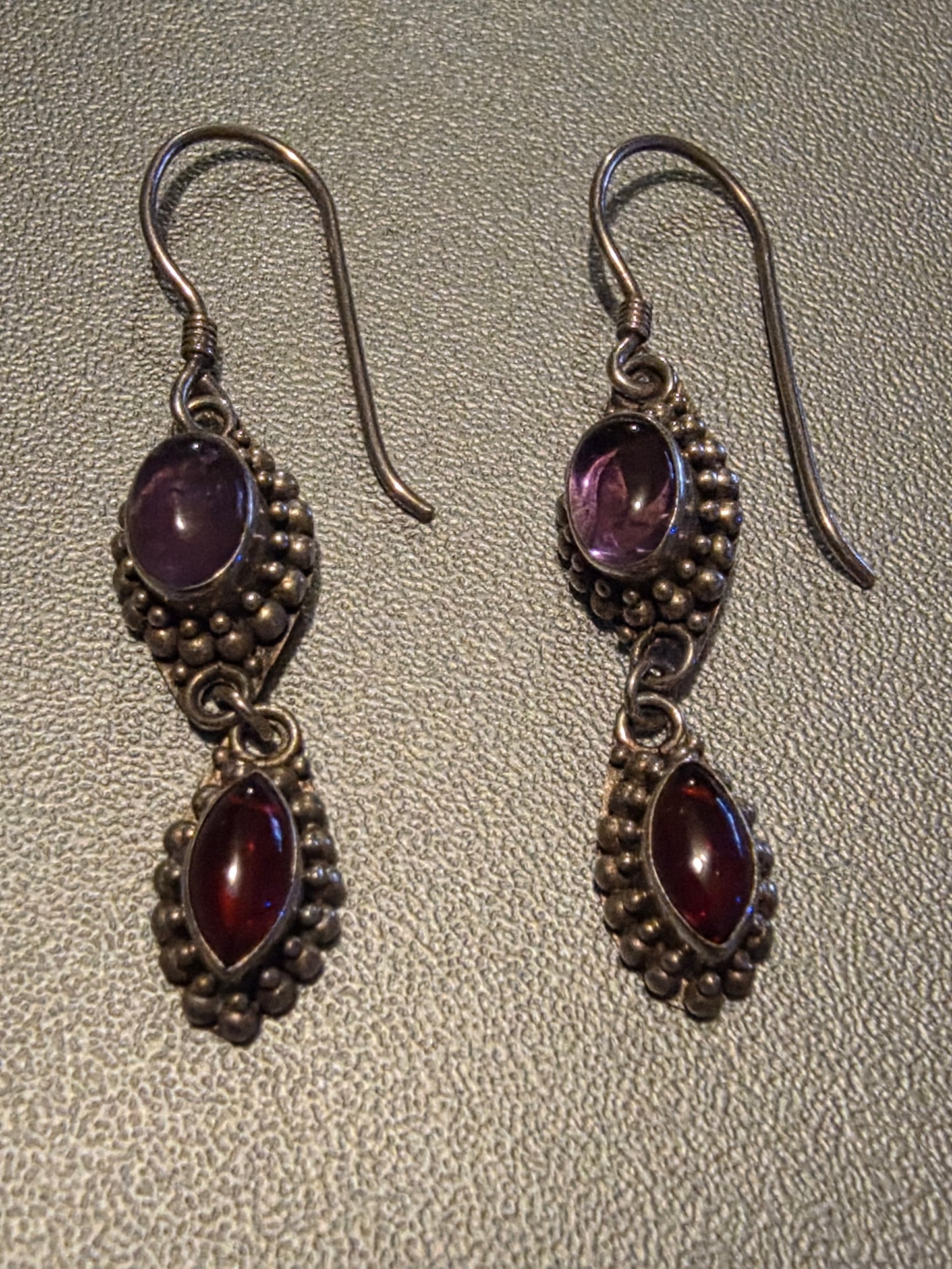 Art Deco Drop Earrings Sterling Silver 925 Vintage Red Garnet & Purple Amethyst