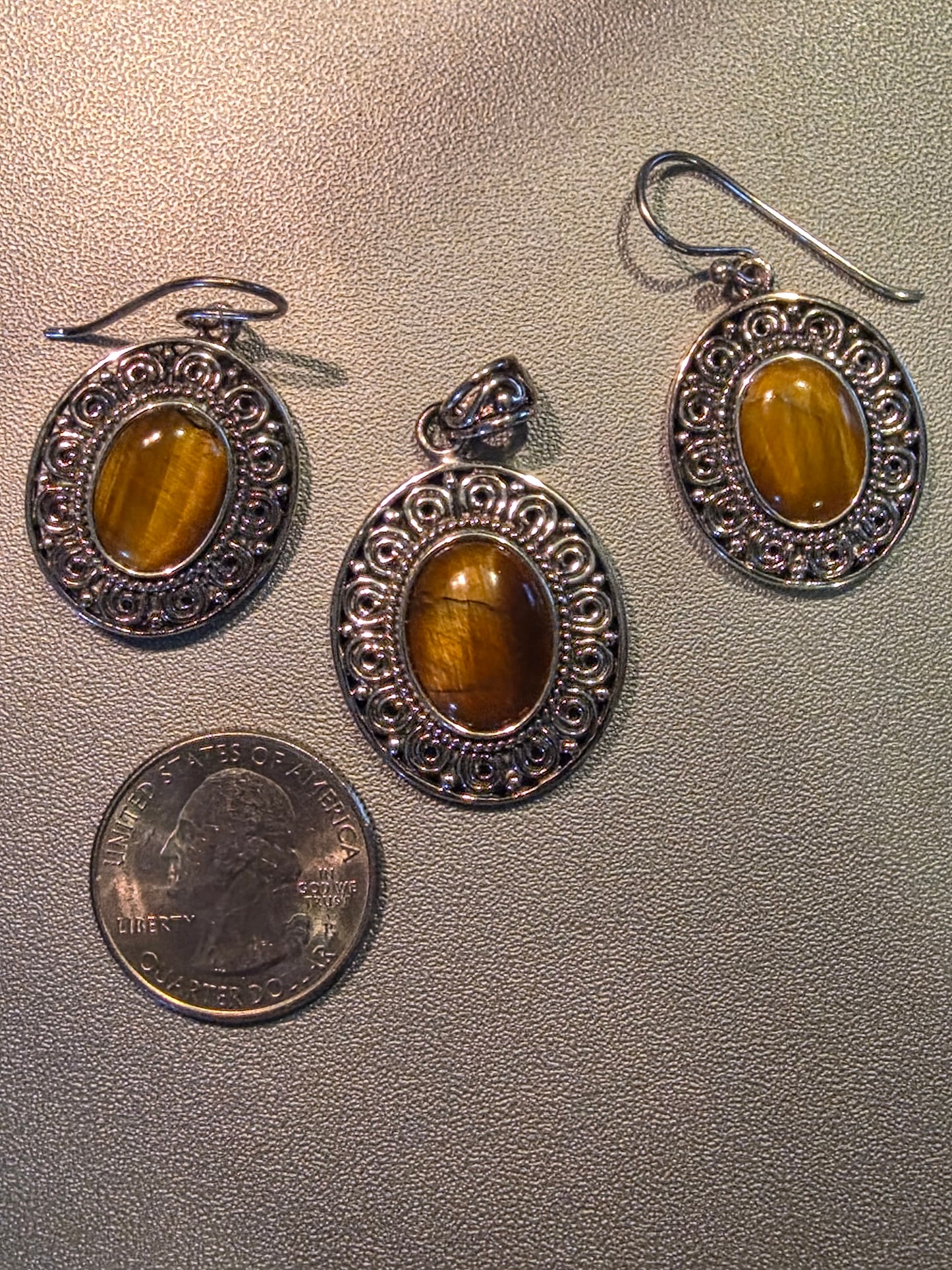 Vintage 925 Tiger Eye Pendant with Earrings Set