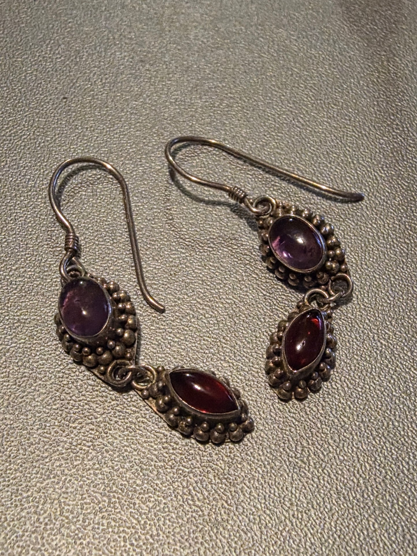 Art Deco Drop Earrings Sterling Silver 925 Vintage Red Garnet & Purple Amethyst